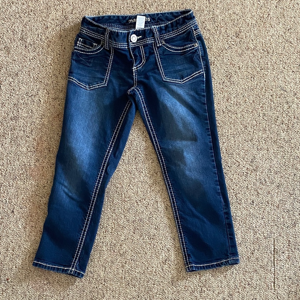 Maurices Dark Blue Capris